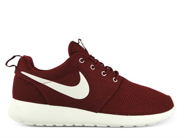 roshe run bordeau femme