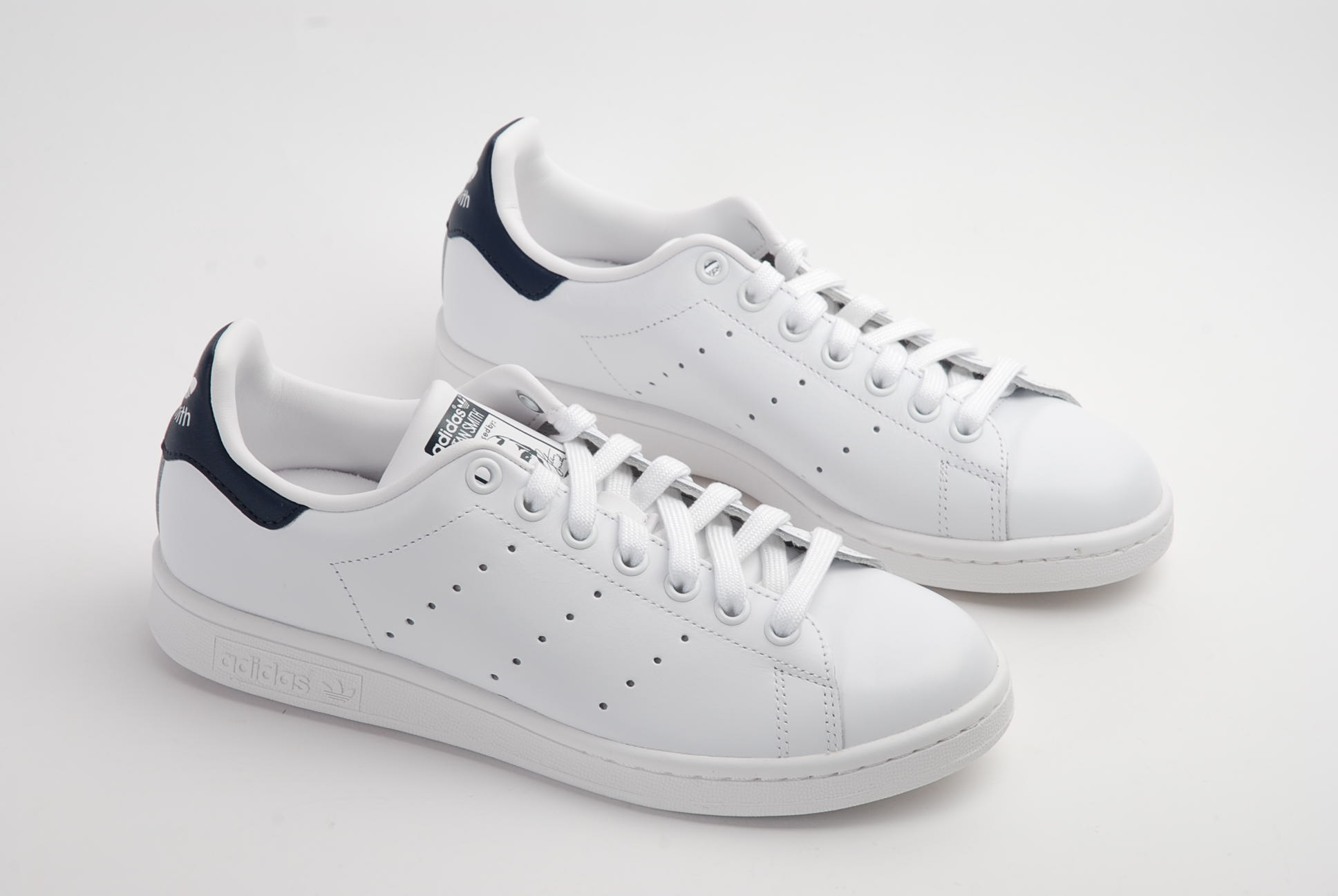 stan smith bleu marine femme